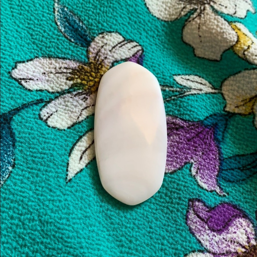 Kendra Danielle stone! White Pearl.